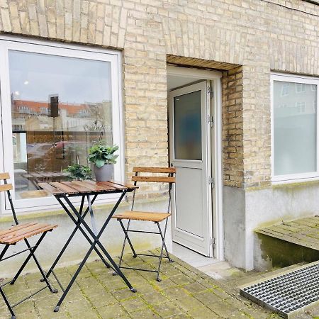 Aday - Charming Studio Close To The Football Stadium Aalborg Luaran gambar