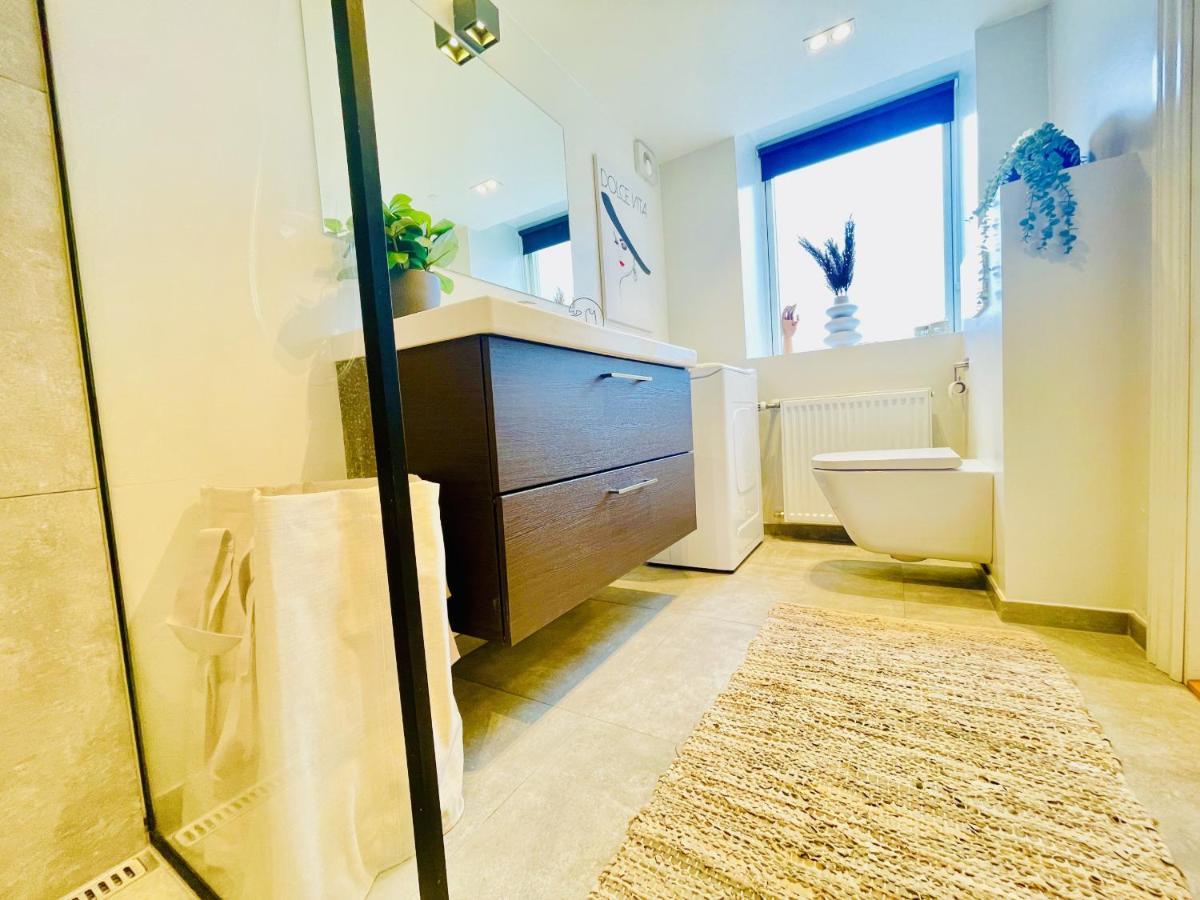 Aday - Charming Studio Close To The Football Stadium Aalborg Luaran gambar