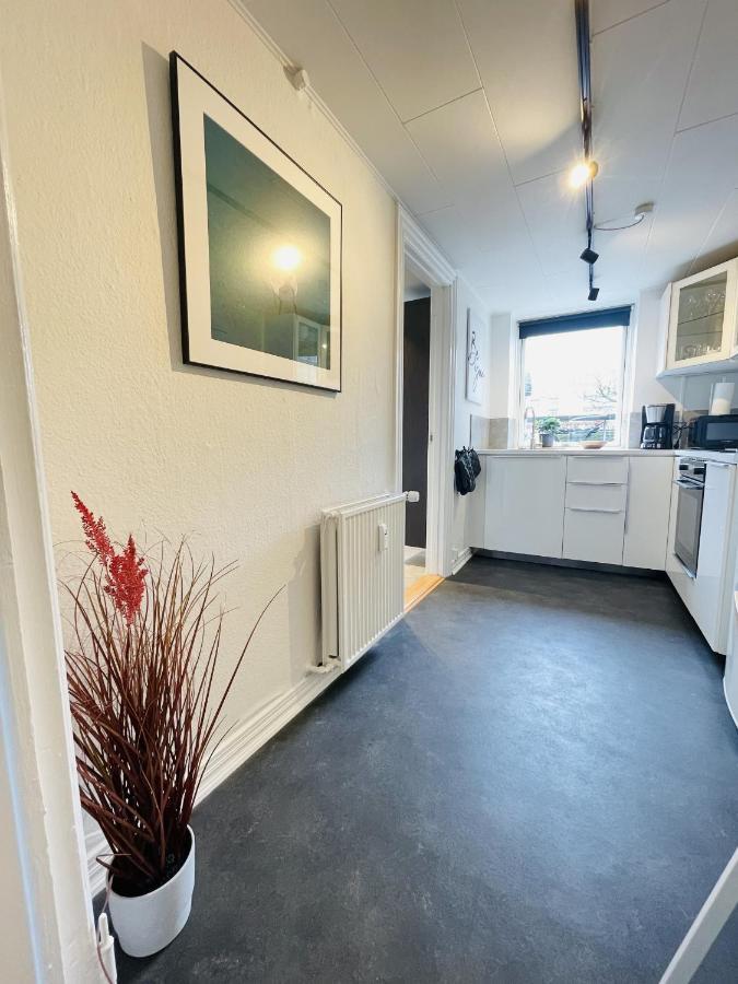 Aday - Charming Studio Close To The Football Stadium Aalborg Luaran gambar